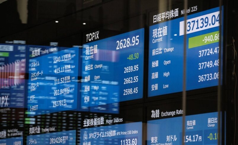 Can foreigners buy Japanese stocks? 2 Ways to Gain Easy Access to the Japanese Equity Market